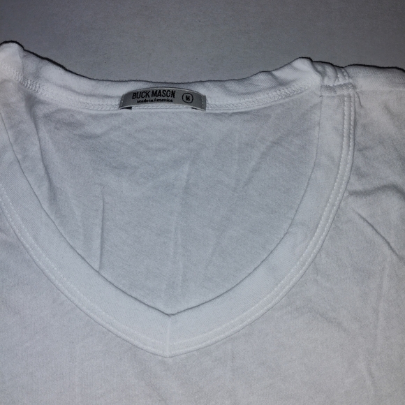 New no tags Buck Mason V-Neck Tee White Size M USA Made  2 Available - Picture 3 of 3
